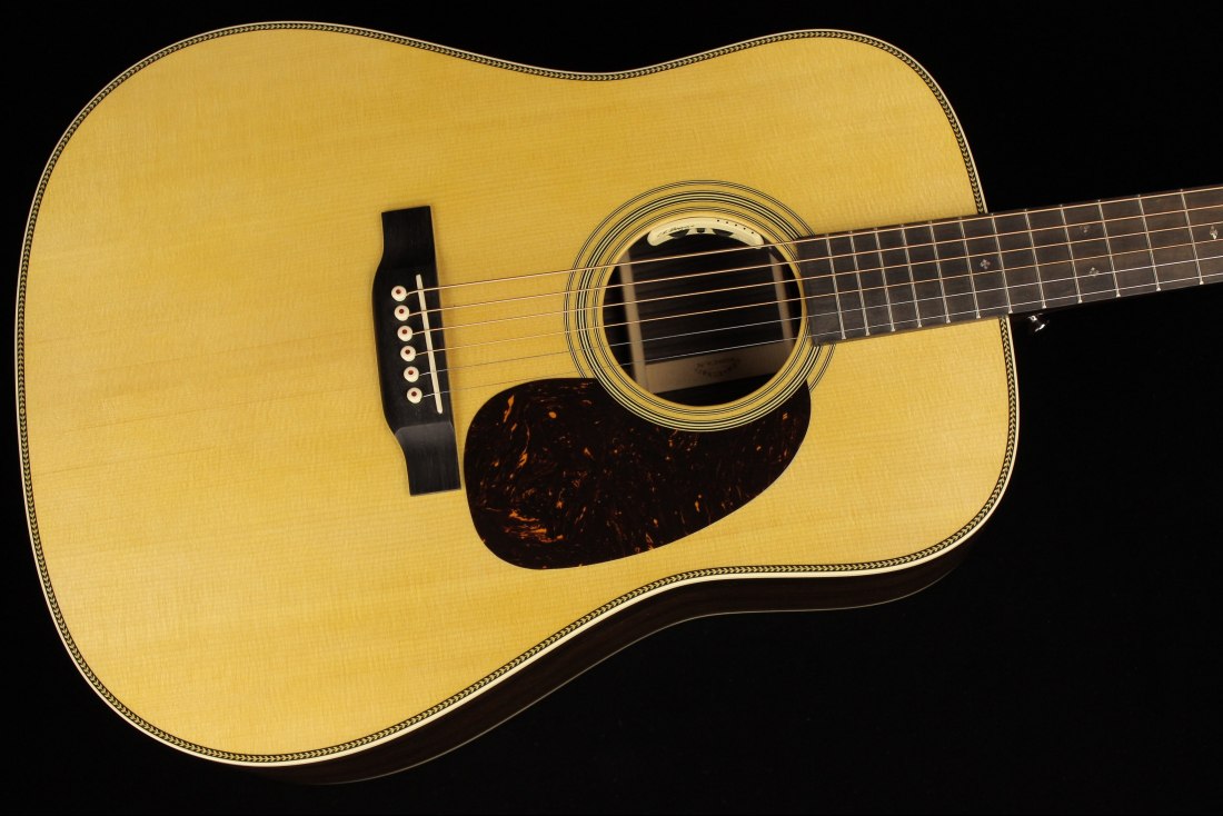 Martin HD-28E Reimagined L.R. Baggs Anthem