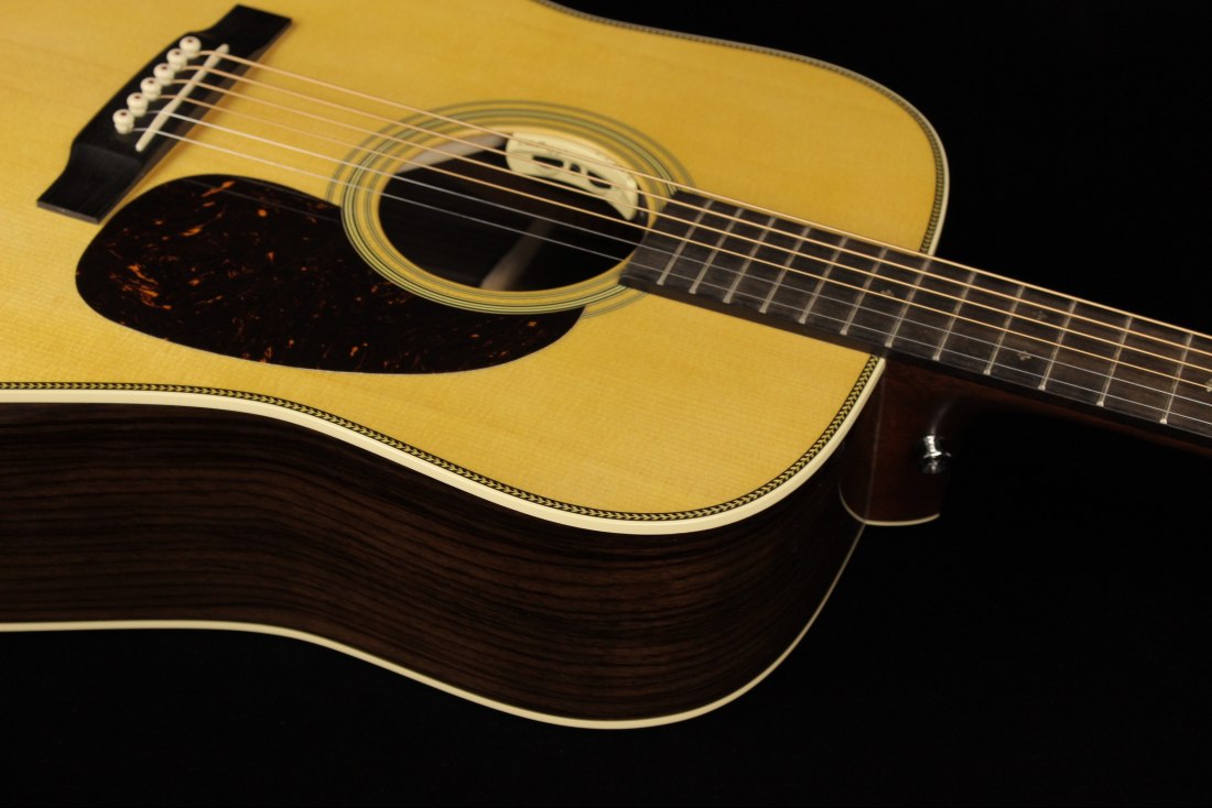 Martin HD-28E Reimagined L.R. Baggs Anthem