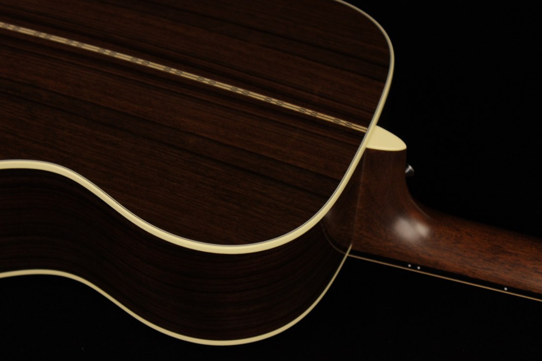 Martin OM-28E L.R. Baggs Anthem