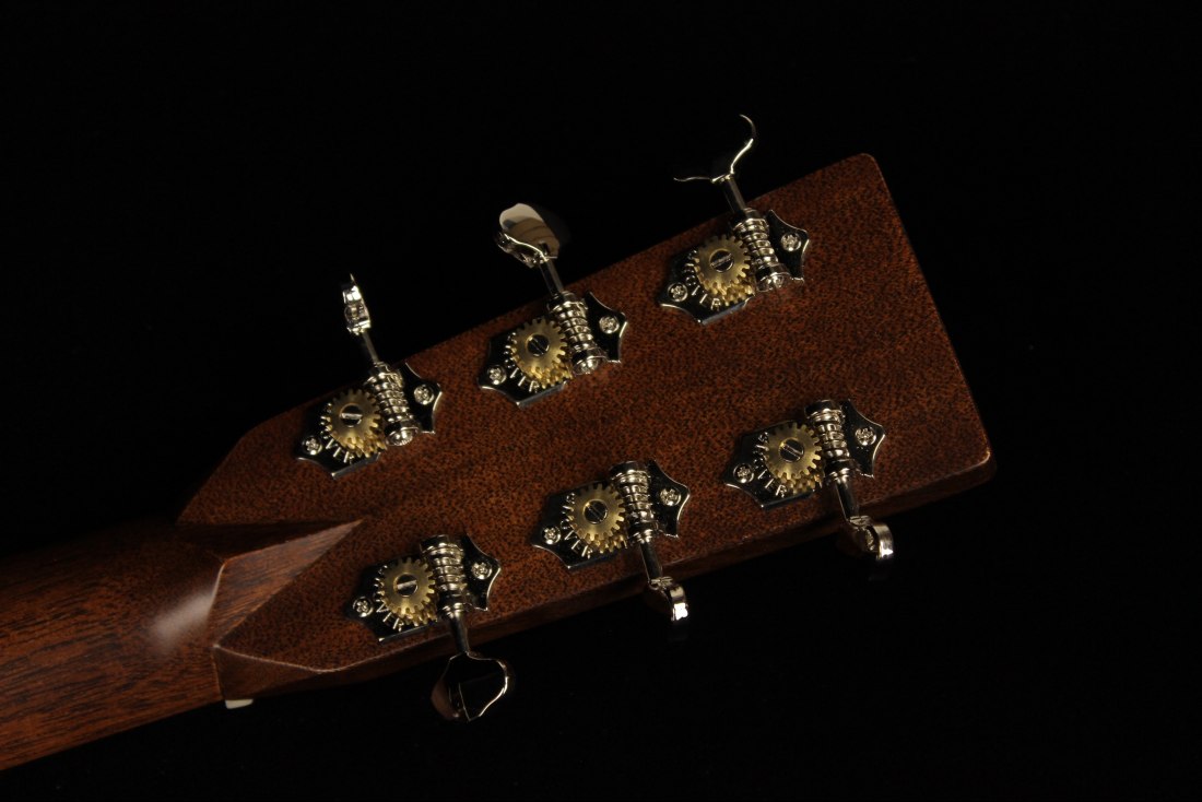 Martin OM-28E L.R. Baggs Anthem