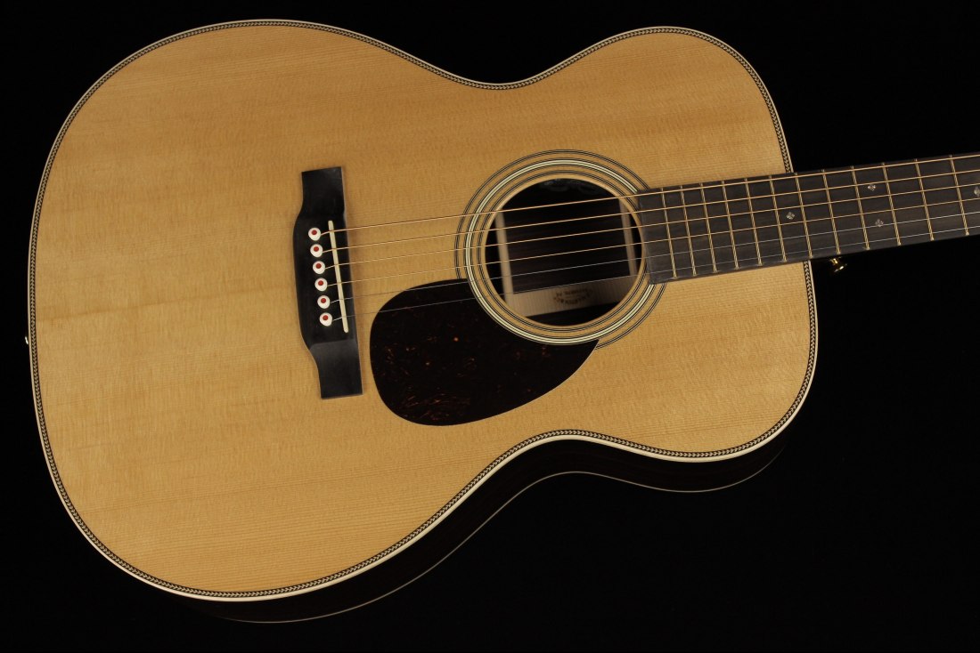 Martin OM-28E Modern Deluxe