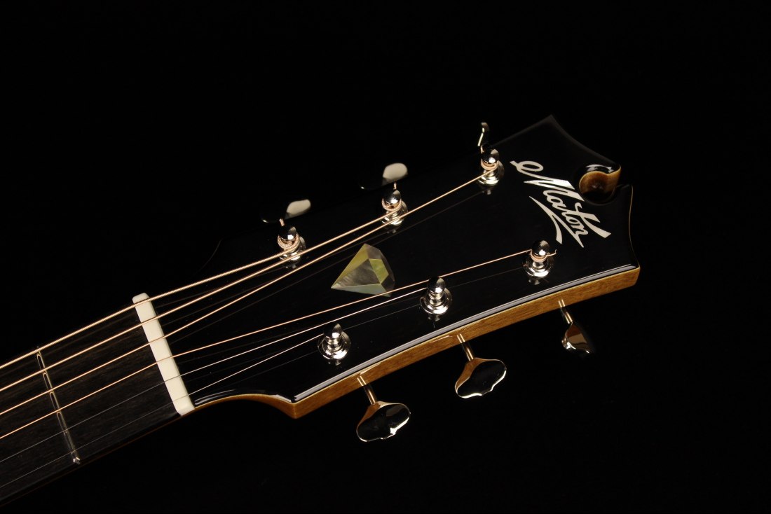 Maton 75th Anniversary Diamond Edition