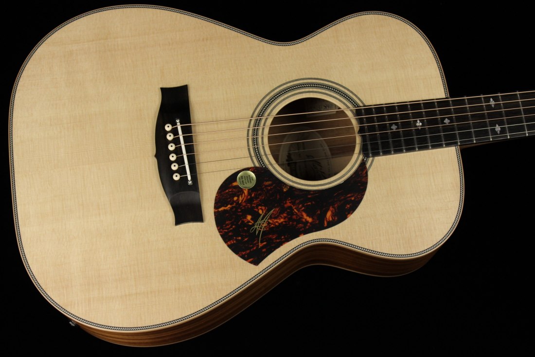 Maton EBG808 Artist