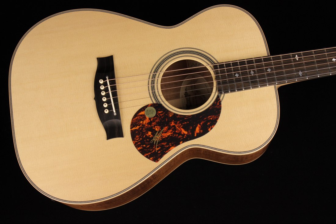 Maton EBG808 Artist