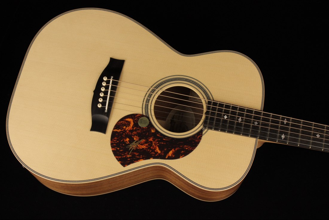 Maton EBG808 Artist