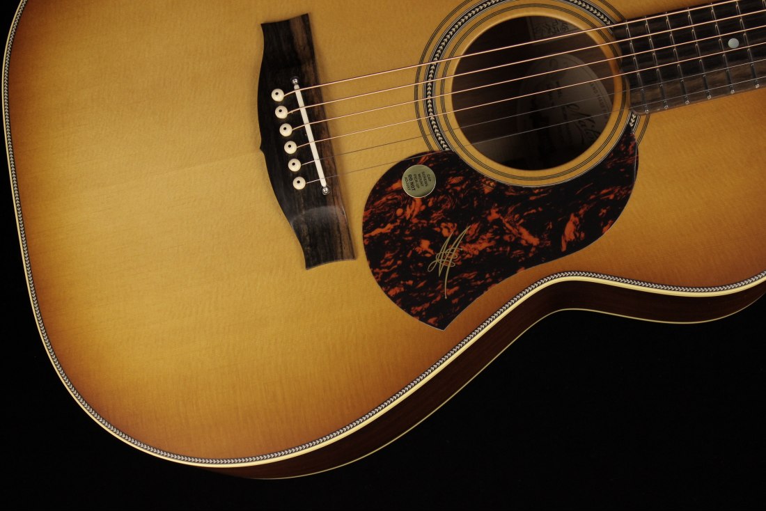 Maton EBG808 Nashville