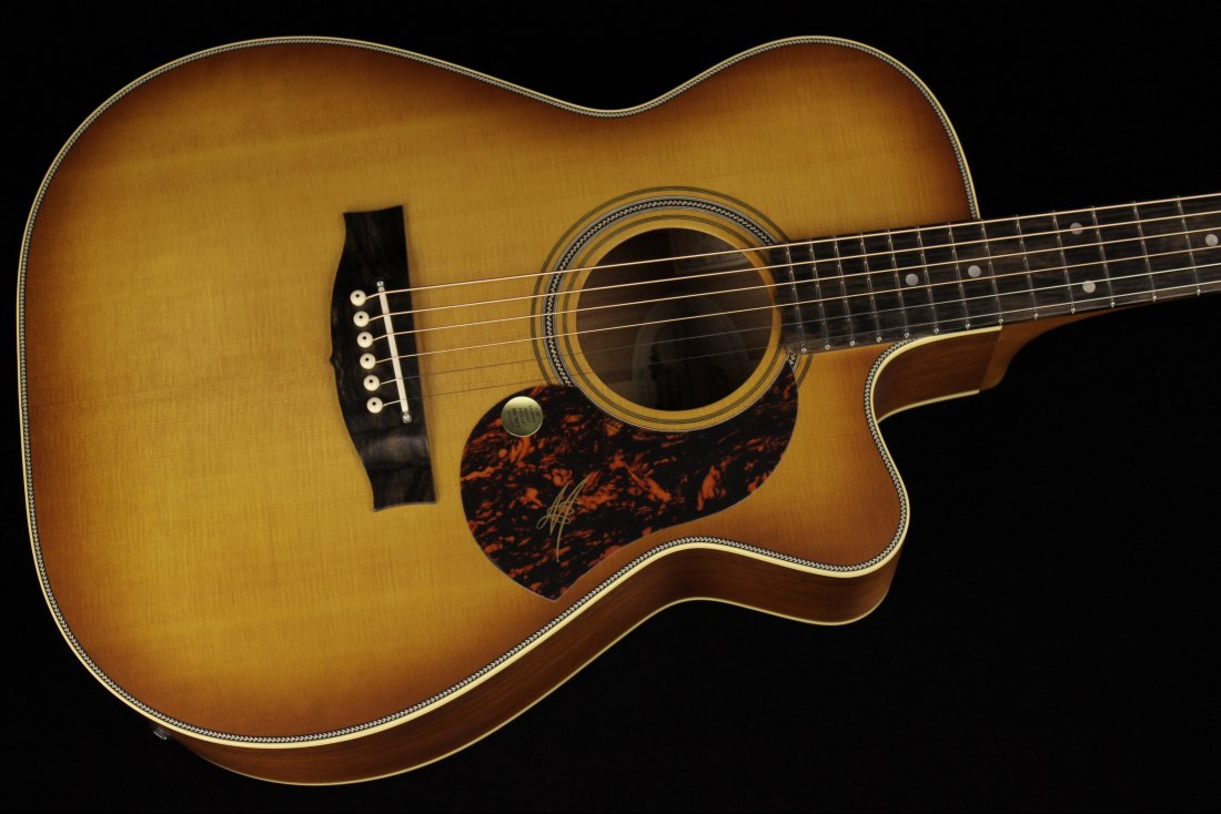 Maton EBG808C Nashville