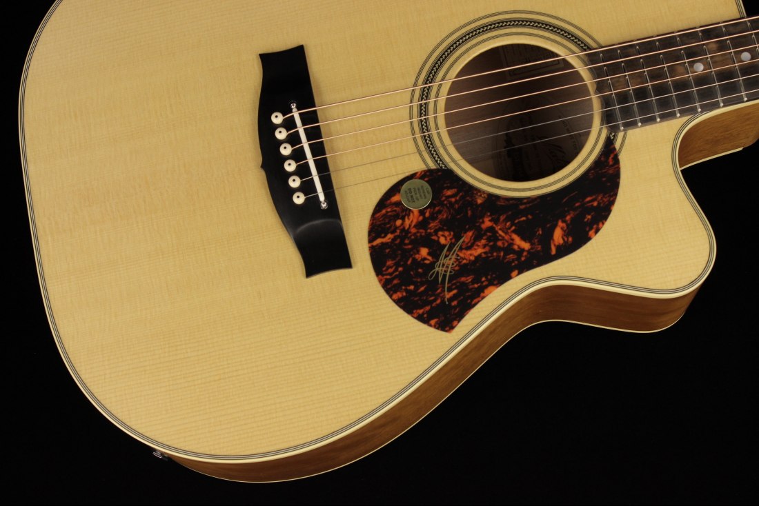 Maton EBG808CTE Tommy Emmanuel