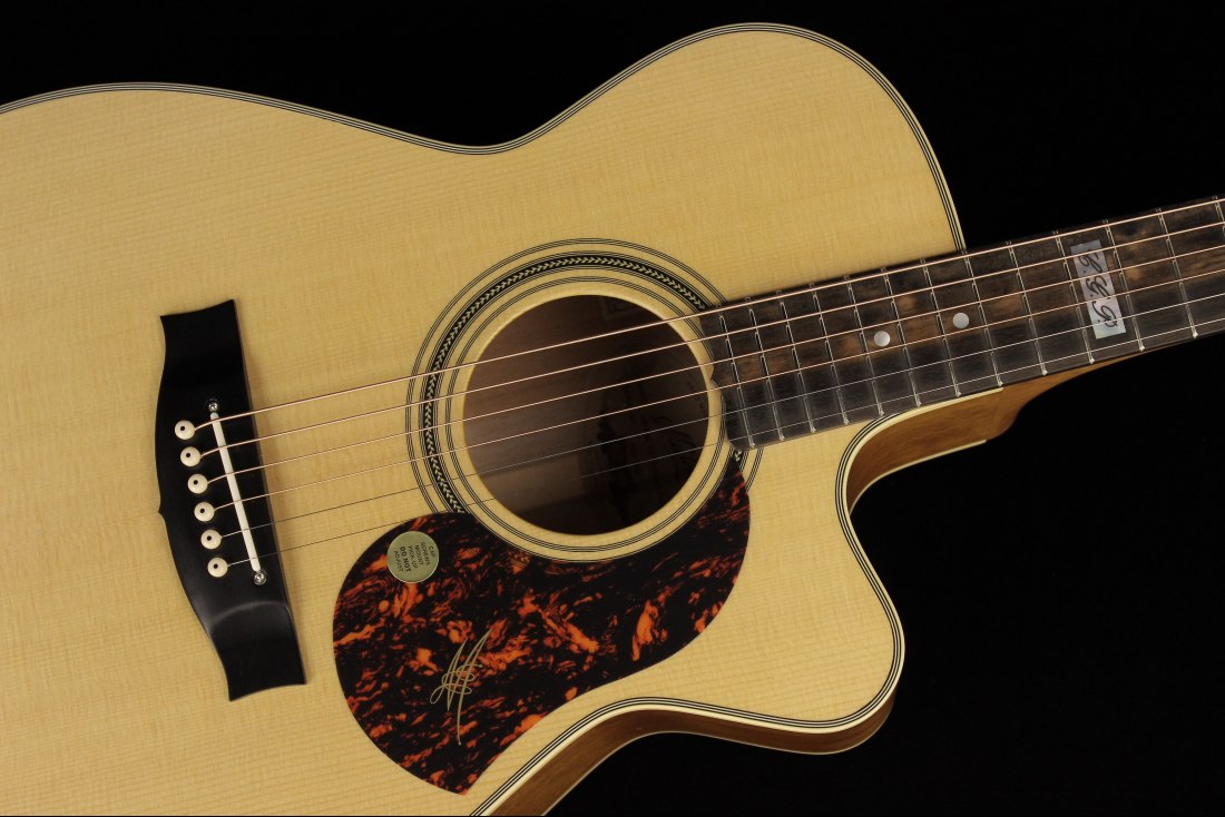 Maton EBG808CTE Tommy Emmanuel