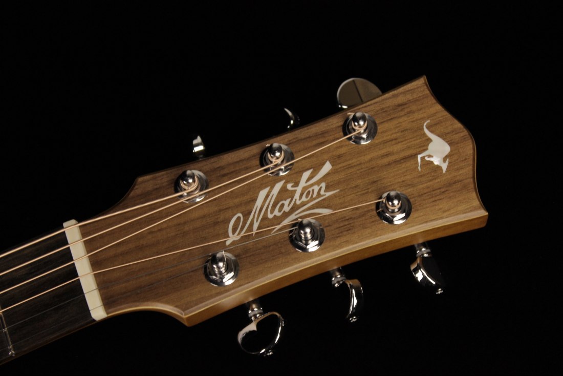 Maton EBG808CTE Tommy Emmanuel