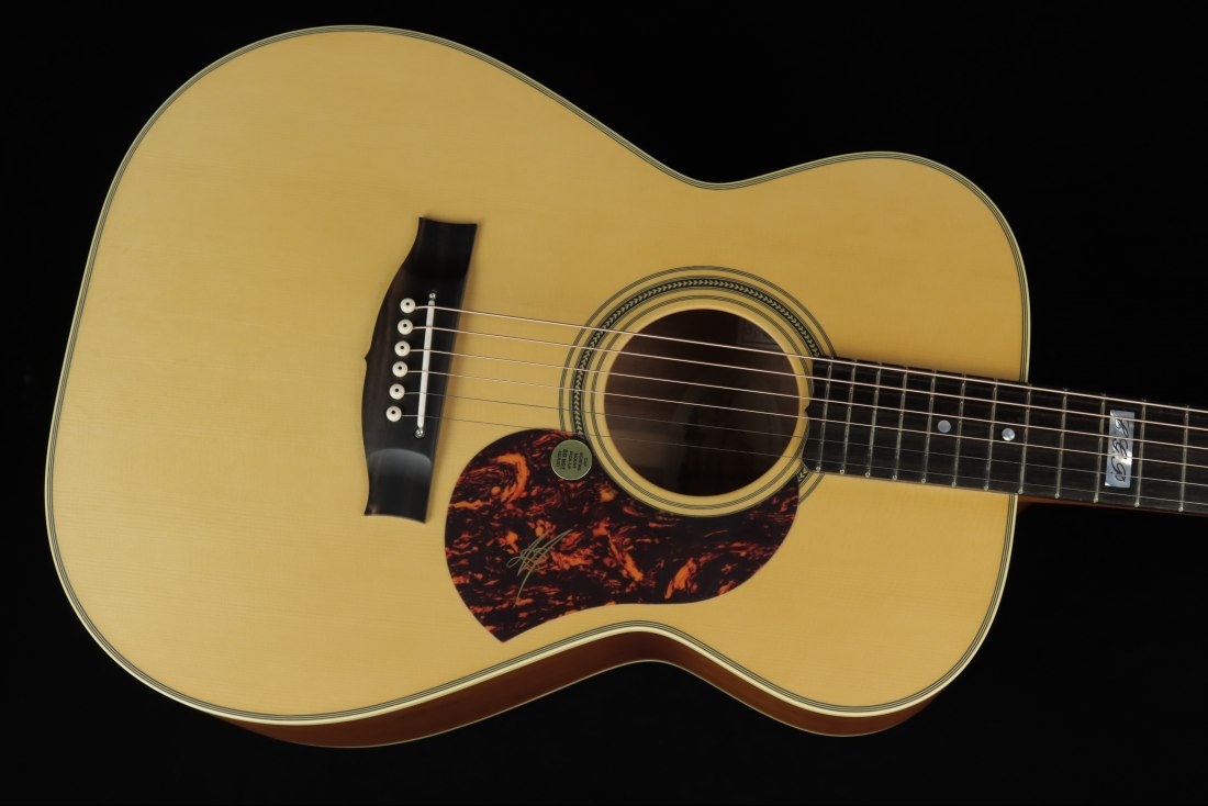 Maton EBG808TE Tommy Emmanuel