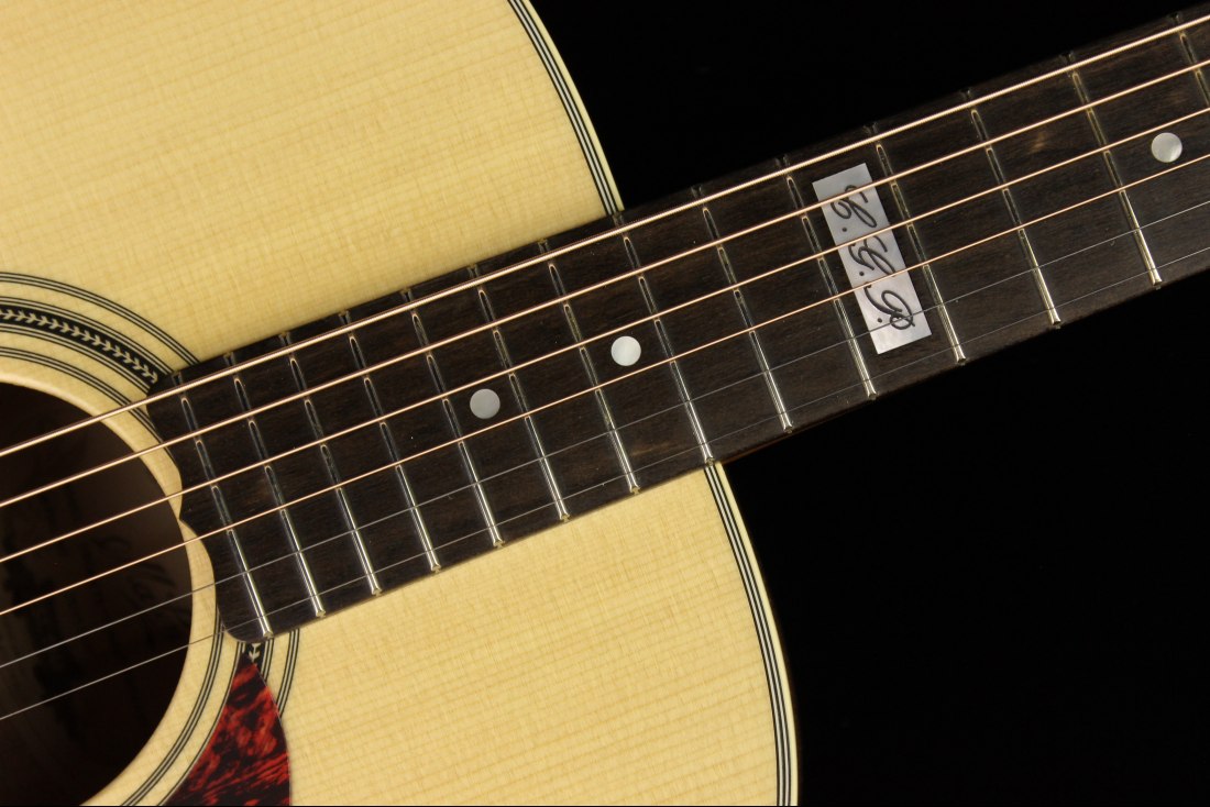 Maton EBG808TE Tommy Emmanuel