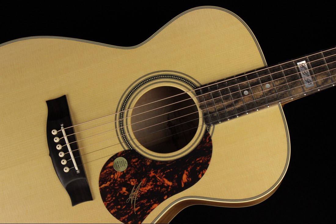 Maton EBG808TE Tommy Emmanuel