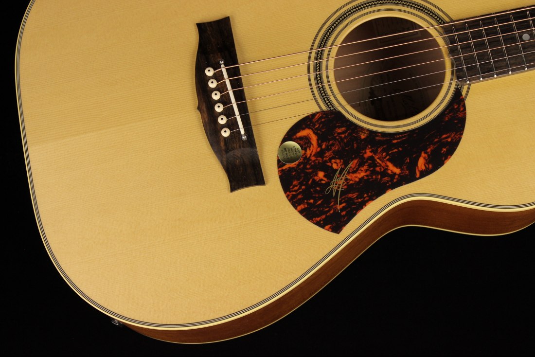 Maton EBG808TE Tommy Emmanuel