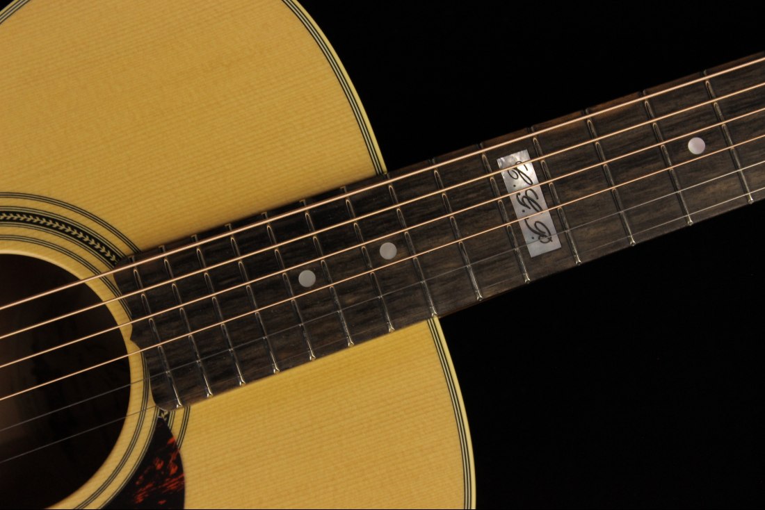 Maton EBG808TE Tommy Emmanuel