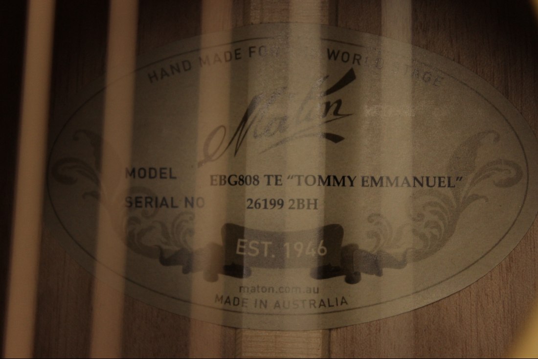 Maton EBG808TE Tommy Emmanuel