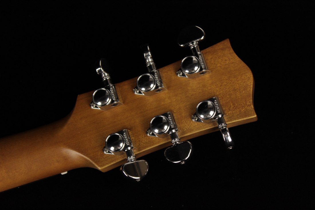 Maton EBG808TEC Tommy Emmanuel