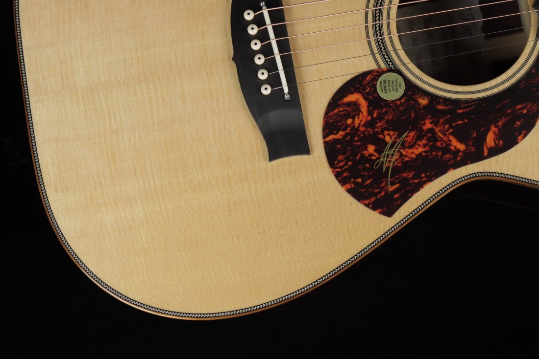Maton EM100 808 Messiah
