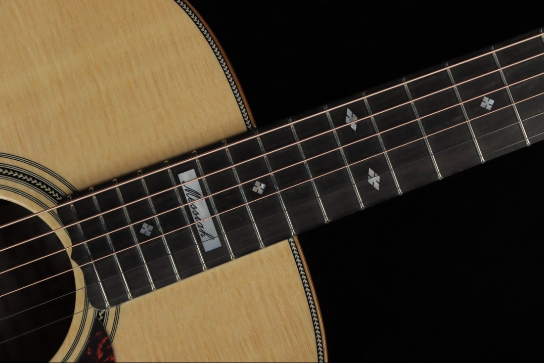 Maton EM100 808 Messiah