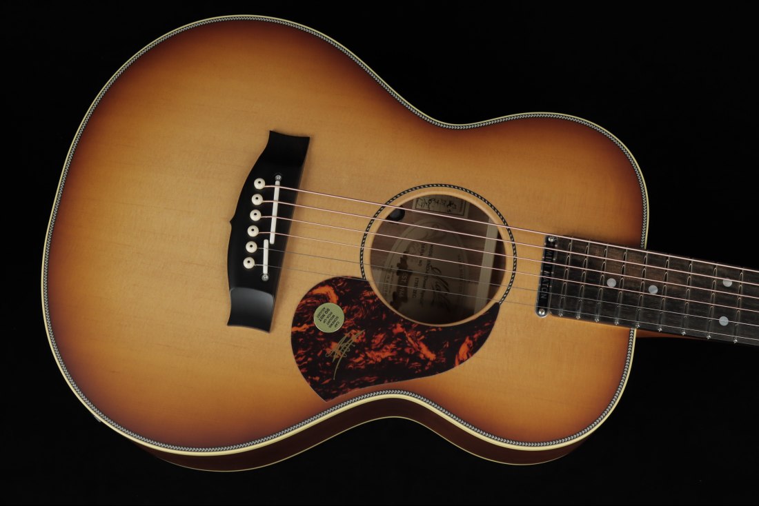 Maton EMD6 Diesel Signature