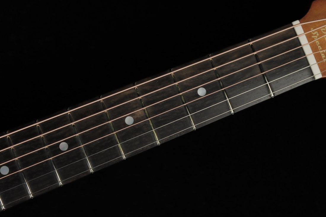 Maton EMD6 Diesel Signature