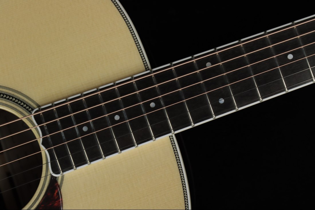 Maton Master Built Classic