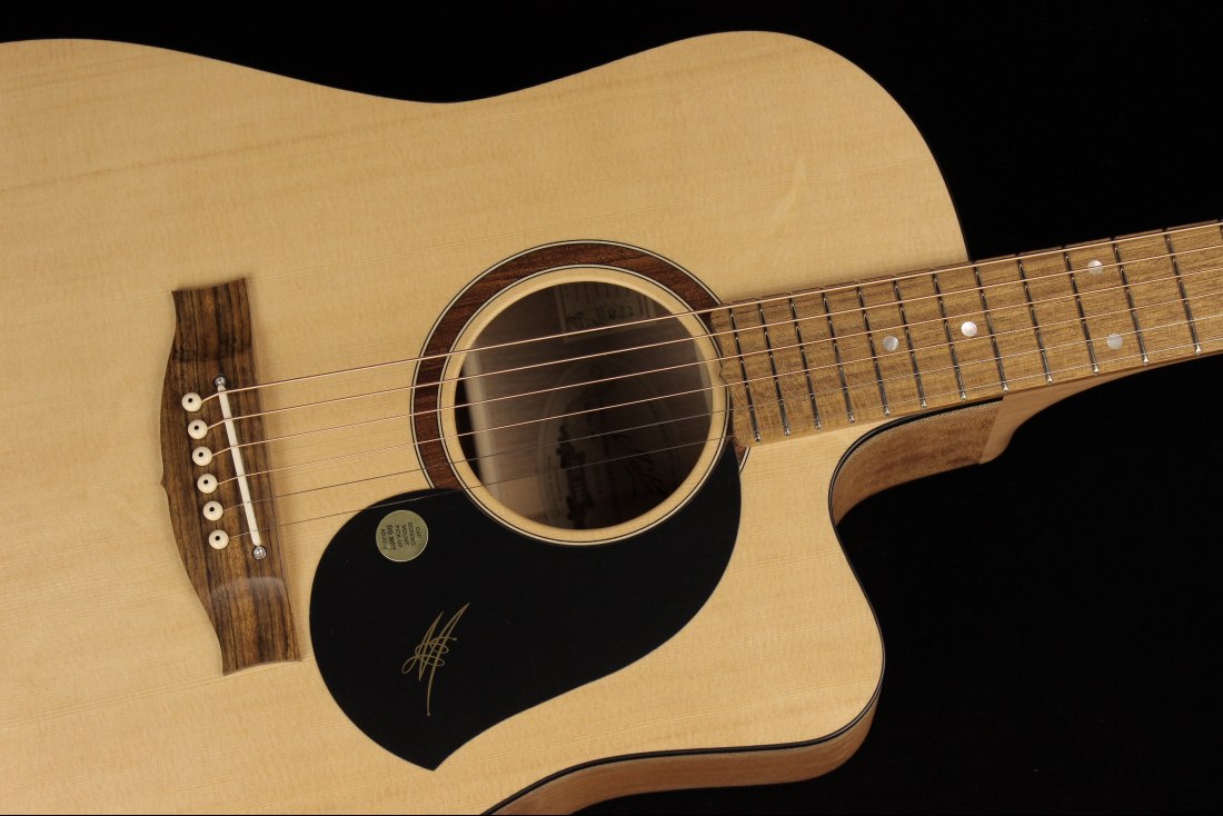 Maton SRS60C