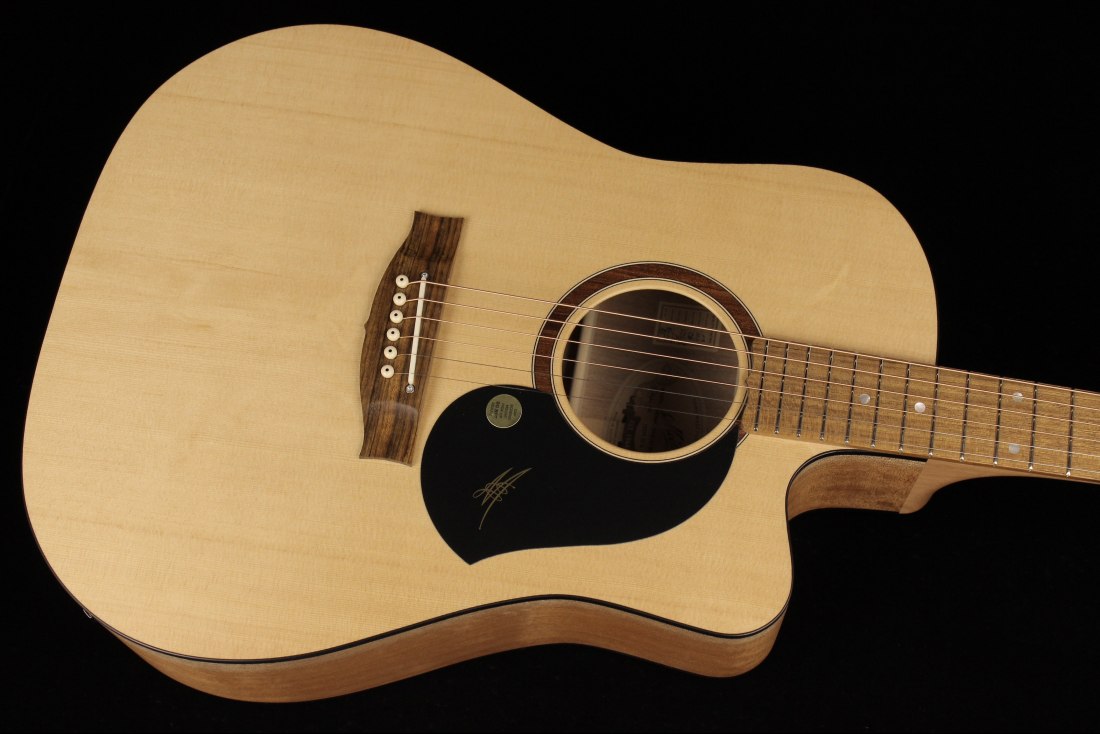 Maton SRS60C