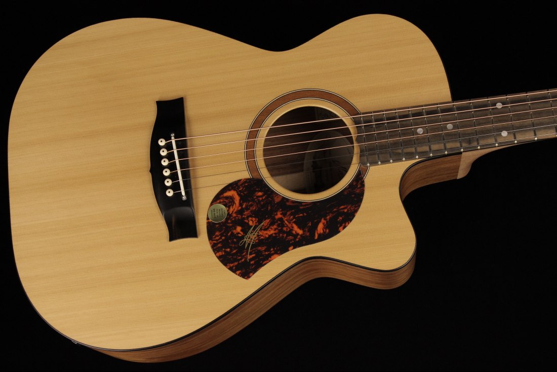 Maton SRS808C