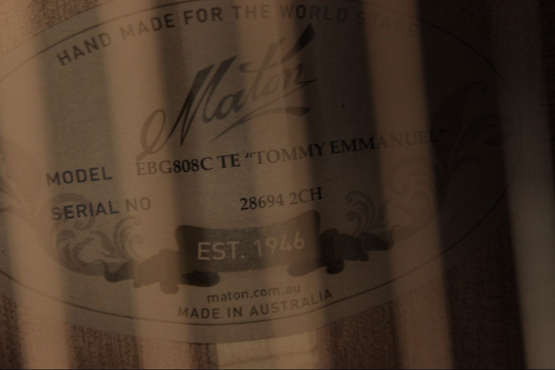 Maton SRS808C