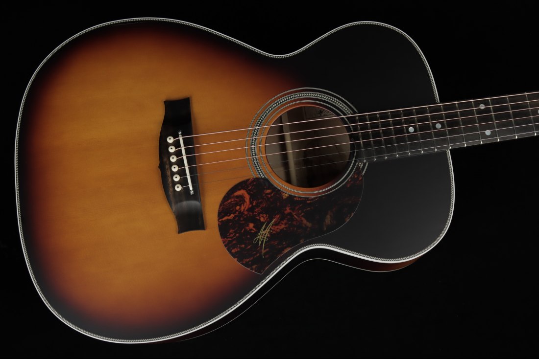 Maton Troubadour Traditional