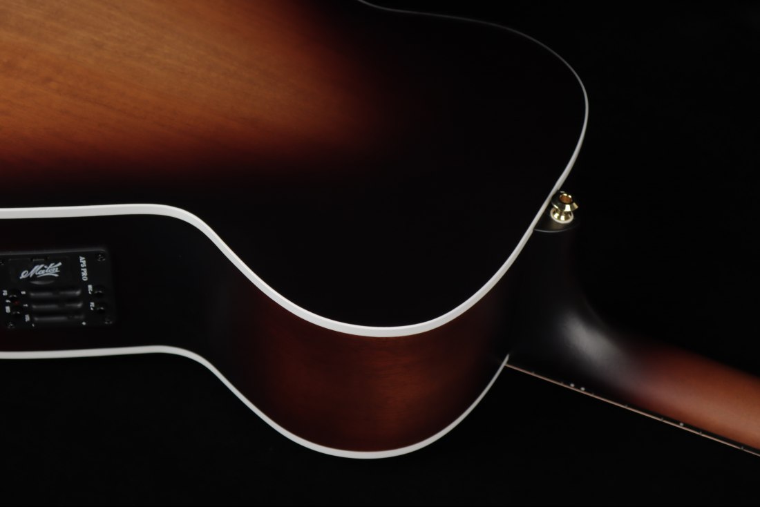 Maton Troubadour Traditional