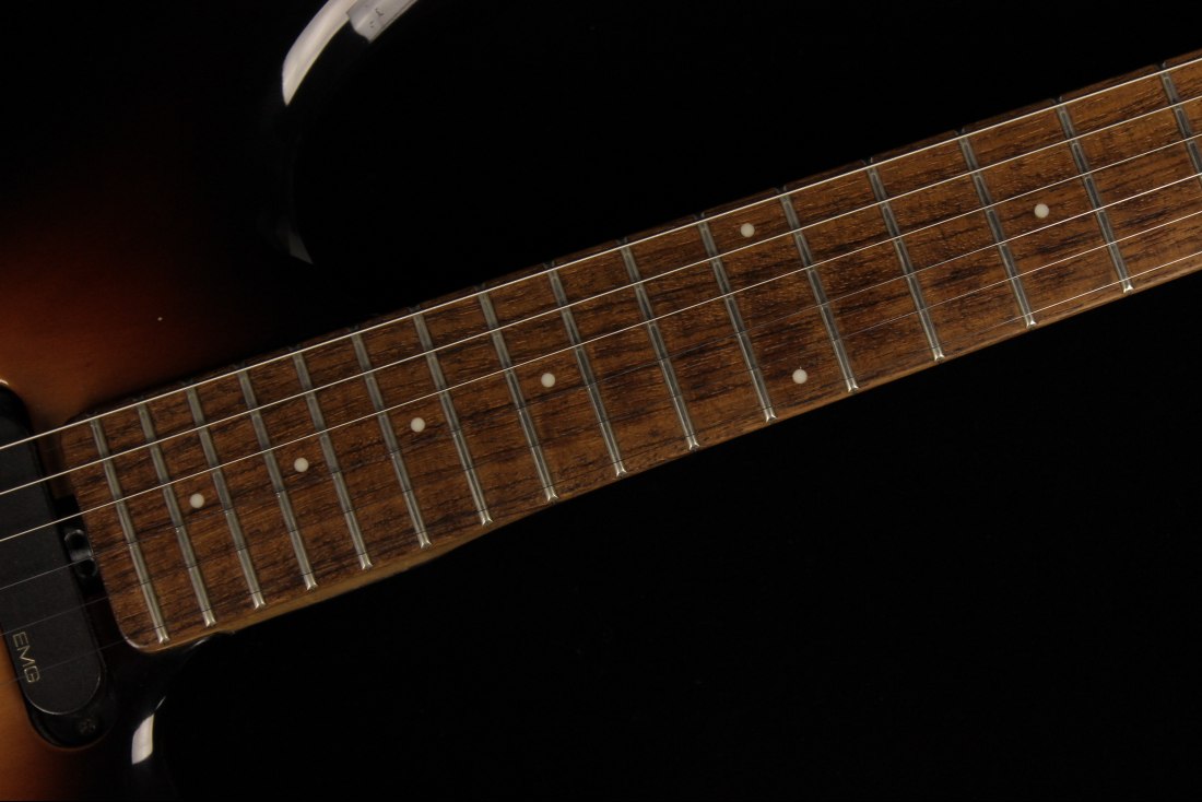 Music Man Luke - VS