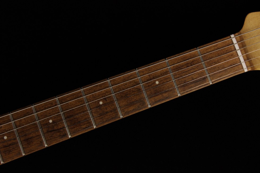 Music Man Luke - VS