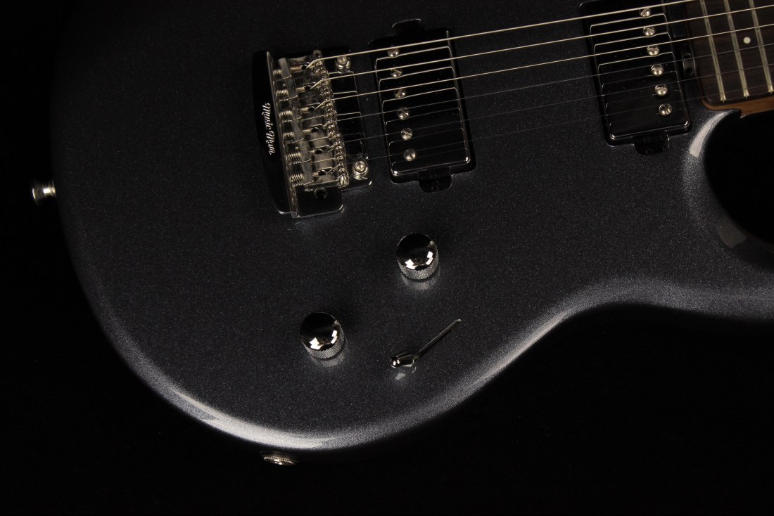 Music Man Luke III HH - BB