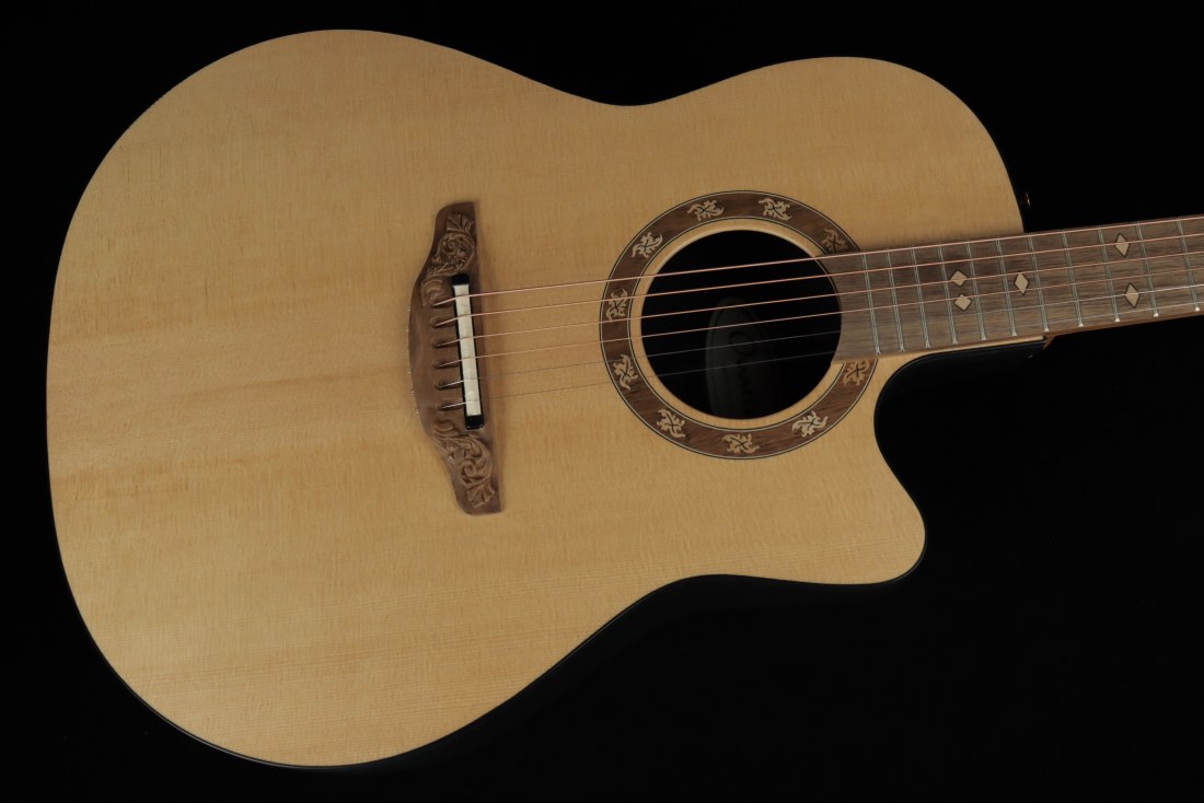 Ovation Pro Legend 1767-4S-G USA