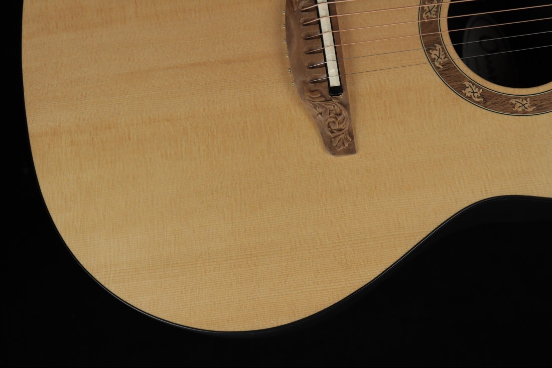 Ovation Pro Legend 1767-4S-G USA