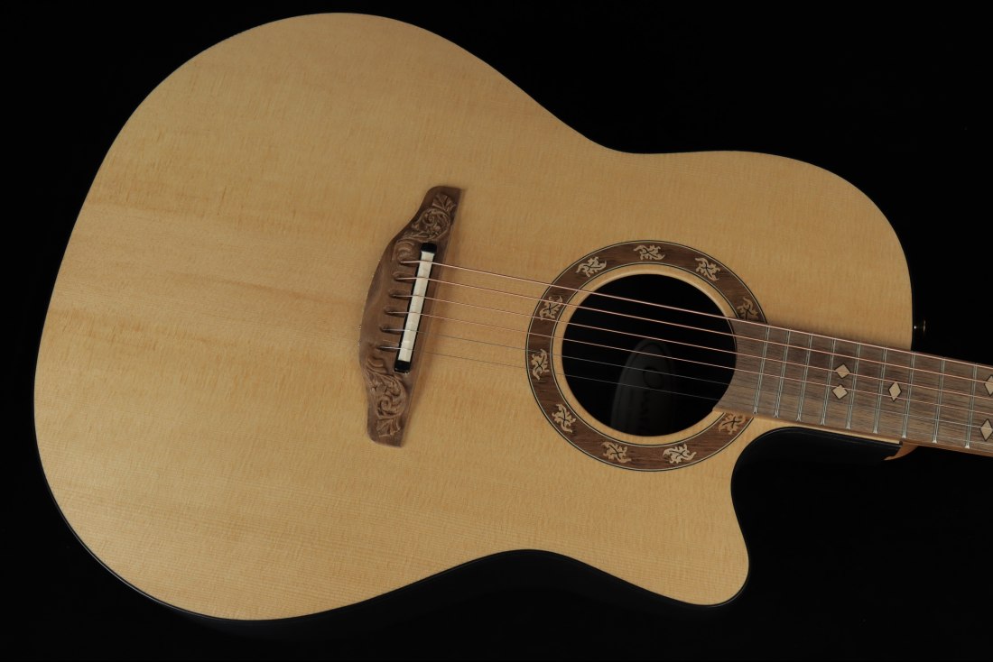 Ovation Pro Legend 1767-4S-G USA