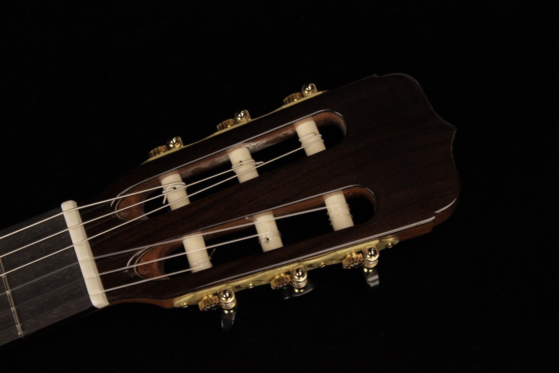 Ramirez Guitarra del Tiempo Cedar