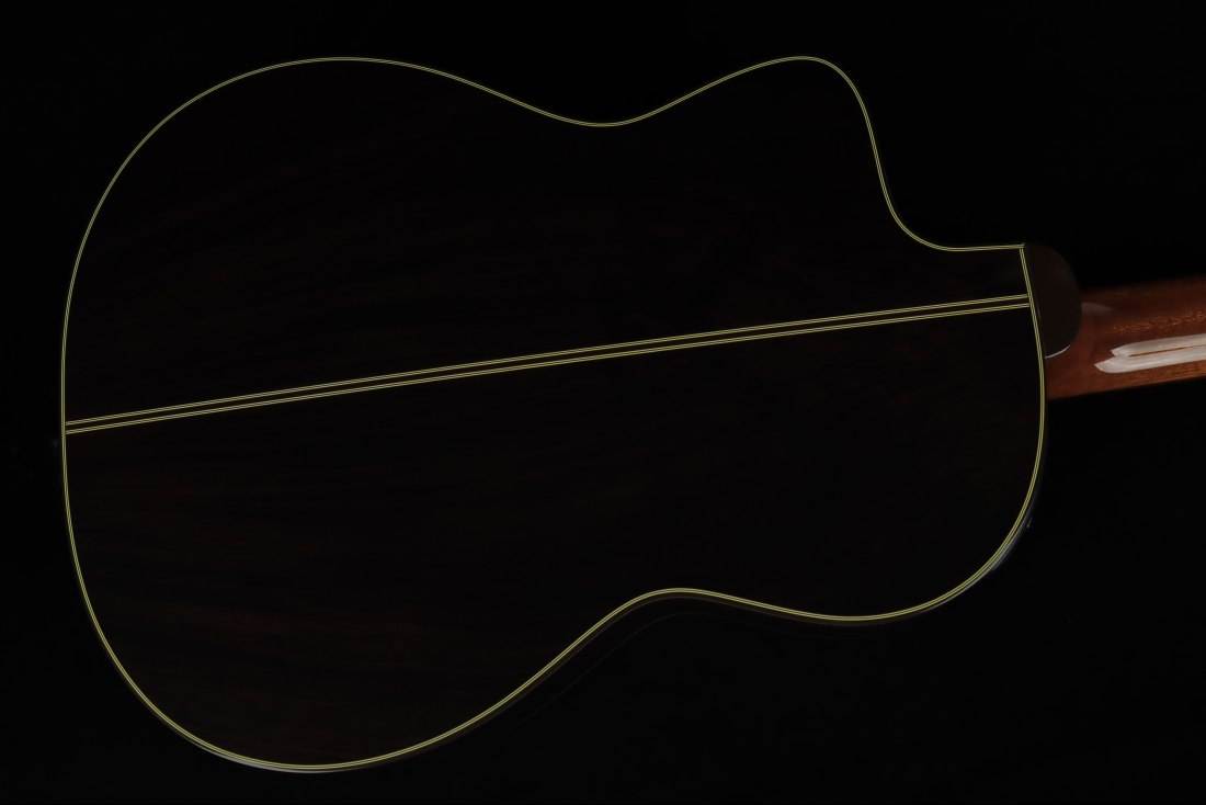 Takamine EC132SC