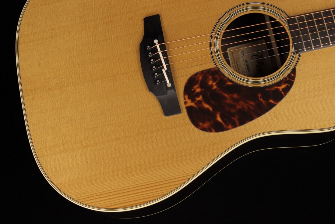 Takamine EF360S-TT Thermal Top