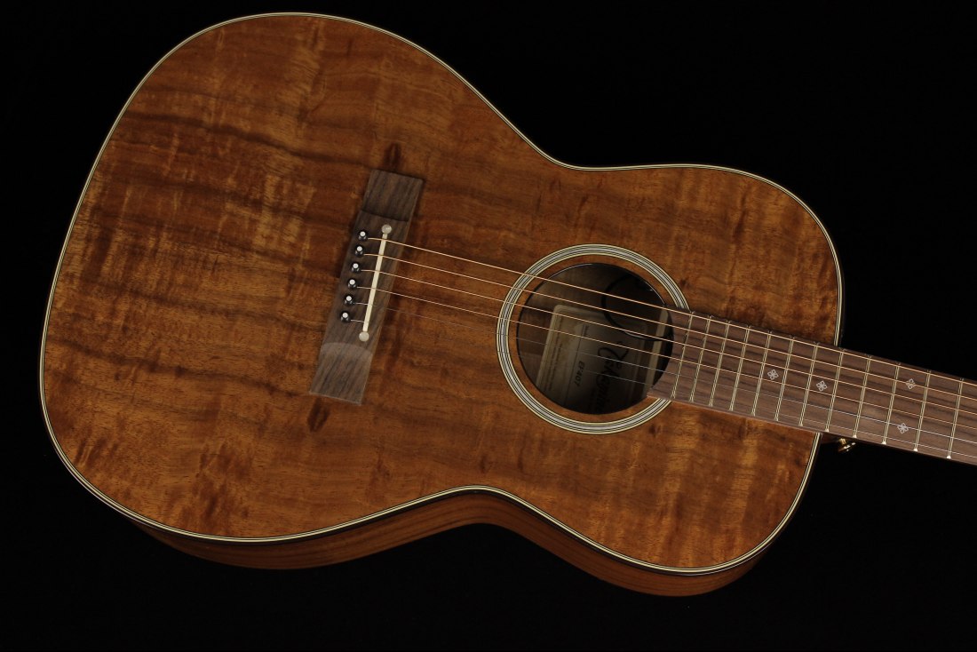 Takamine EF407 Legacy Series