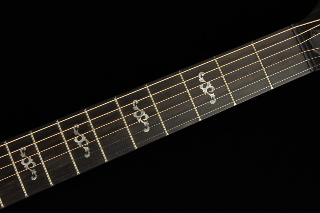 Taylor 314ce LTD V-Class Quilted Sapele / Torrified Sitka Spruce