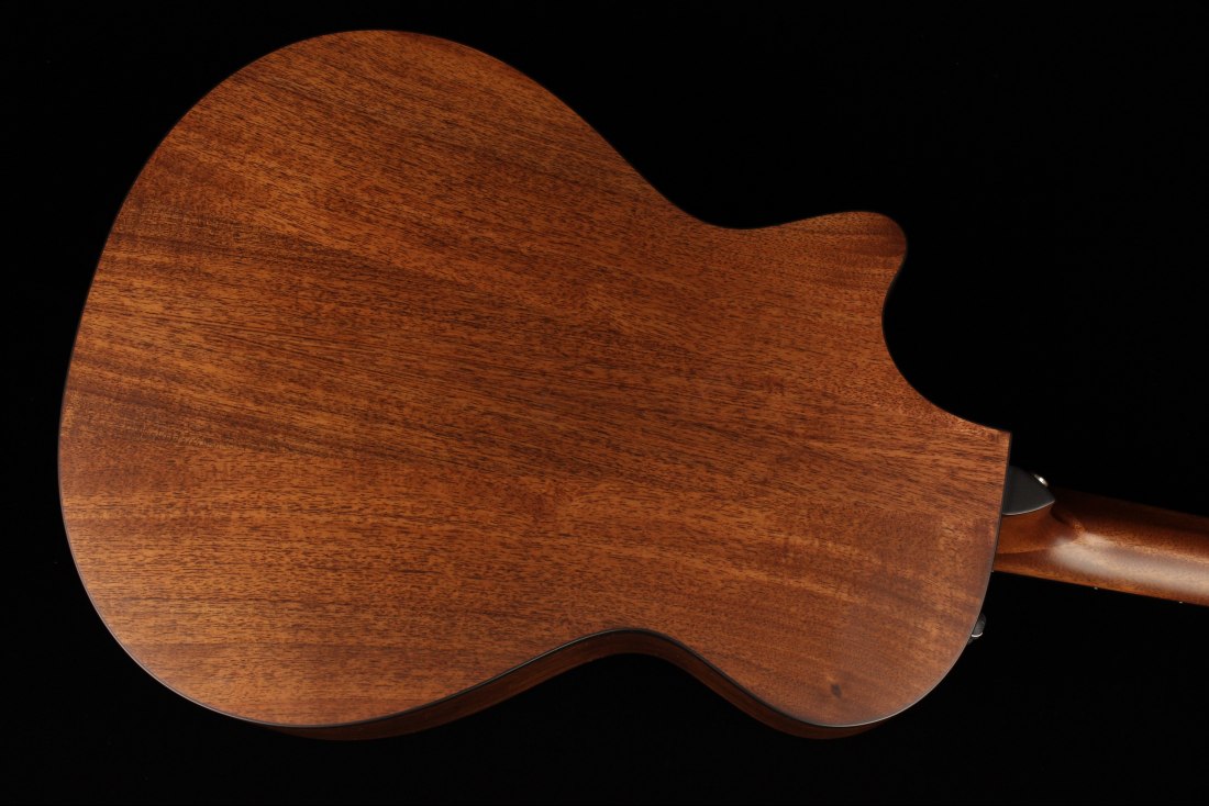 Taylor 322ce 12-Fret V-Class Bracing