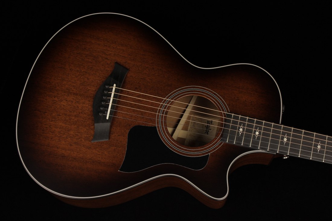 Taylor 322ce 12-Fret V-Class Bracing