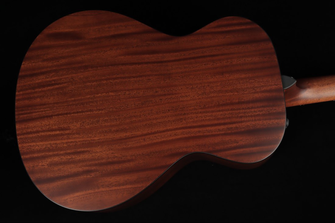 Taylor 322e