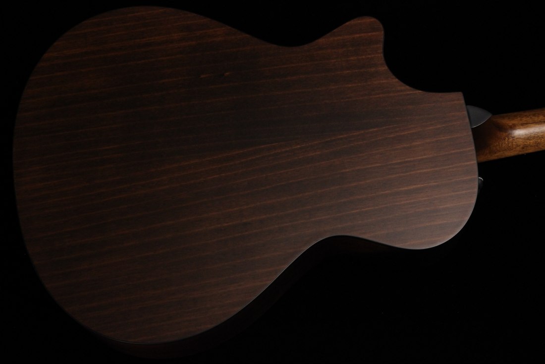 Taylor 322ce 12-Fret V-Class Bracing