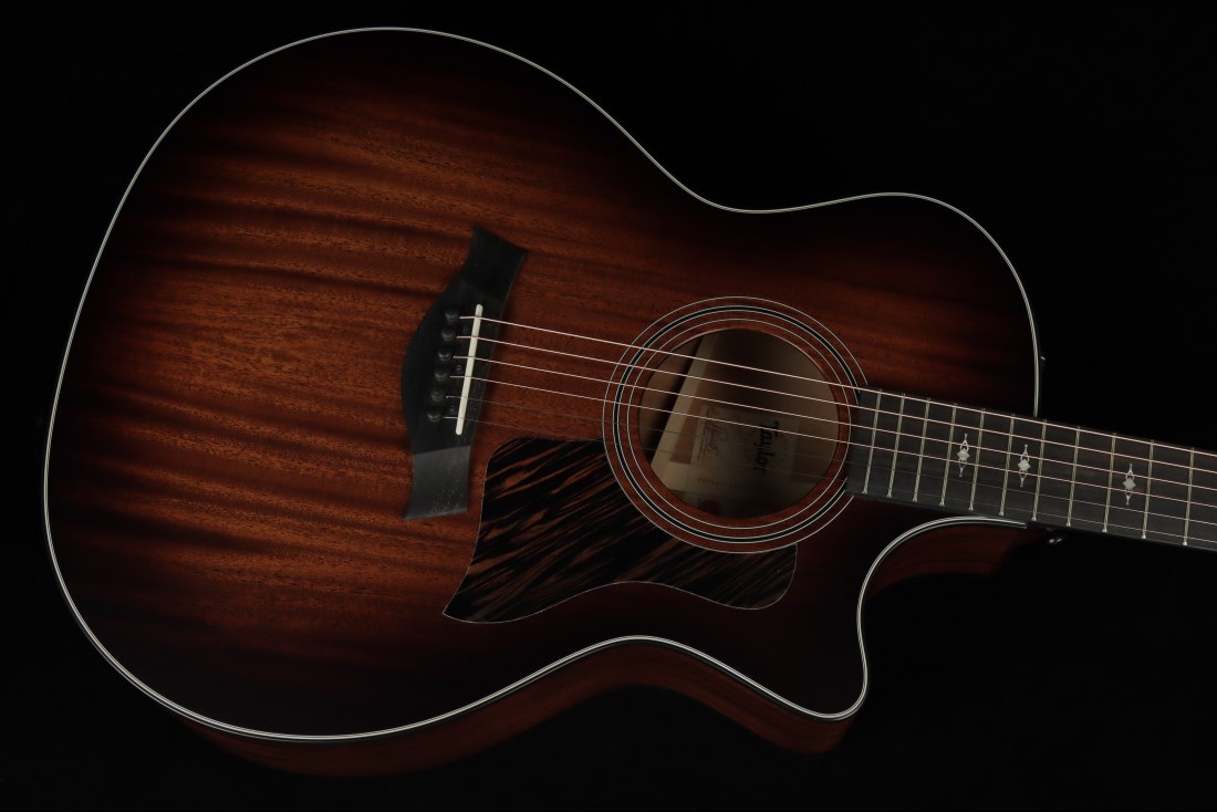 Taylor 324ce