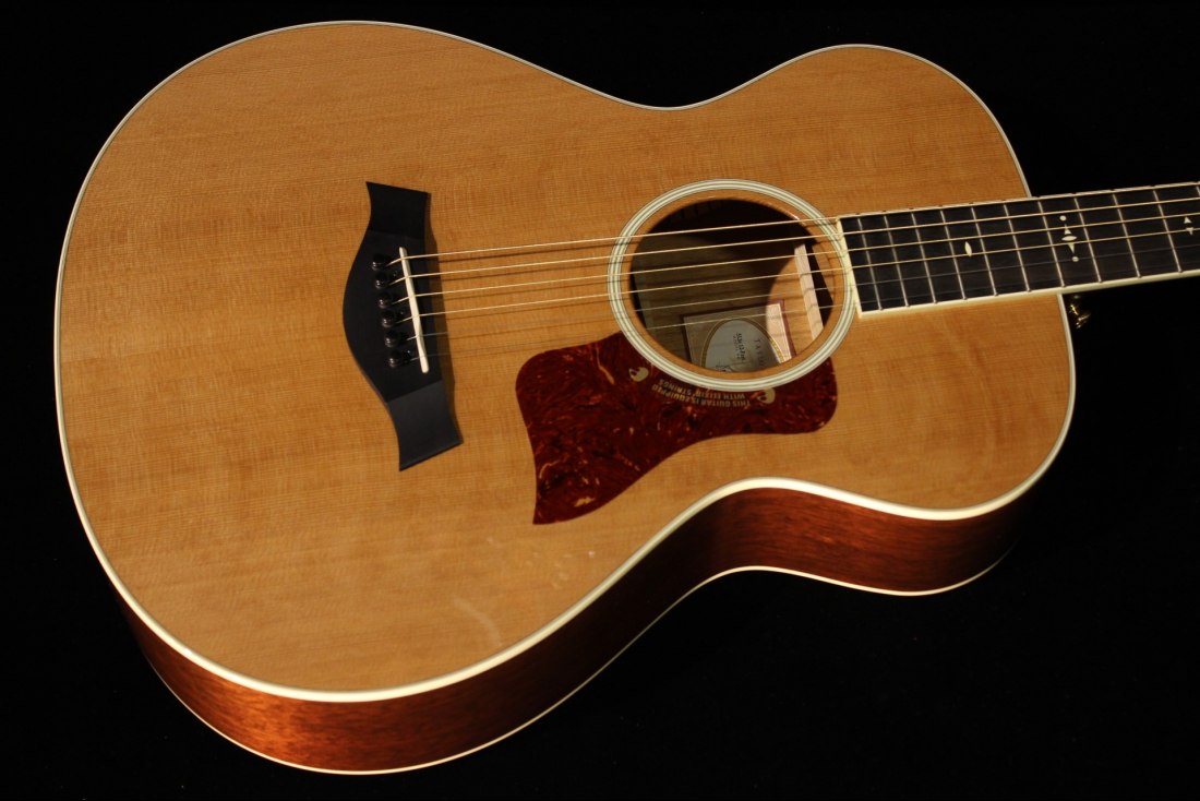 Taylor 512e 12-Fret