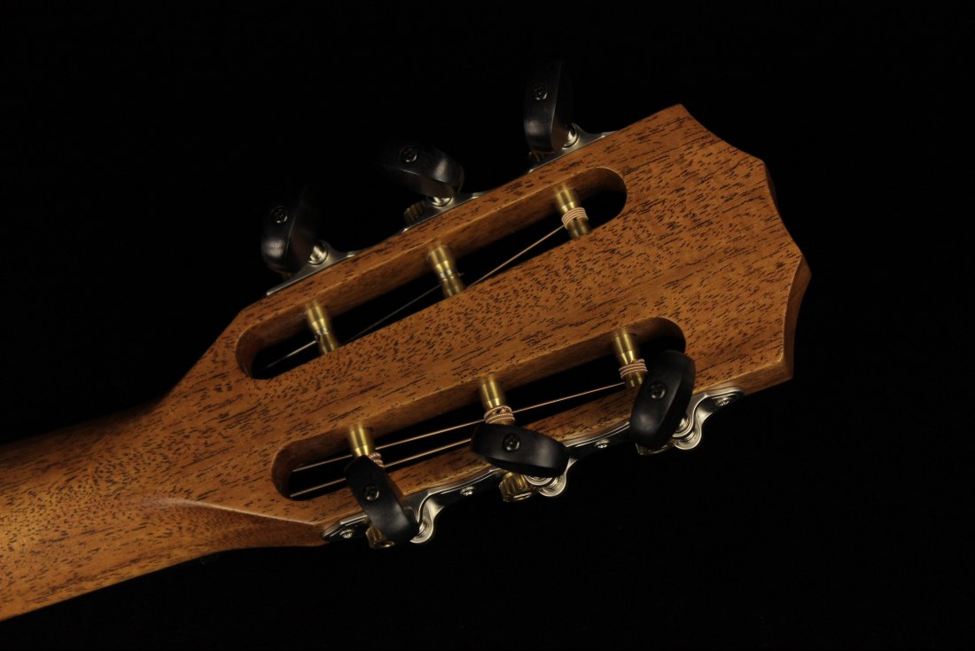 Taylor 812ce 12-Fret